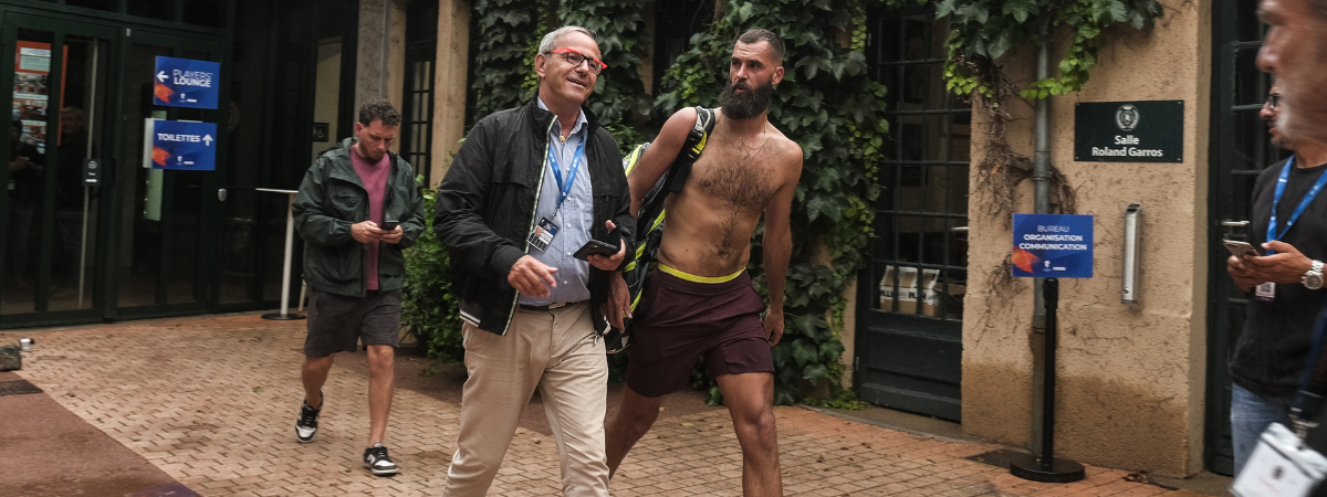 Paire sous la pluie