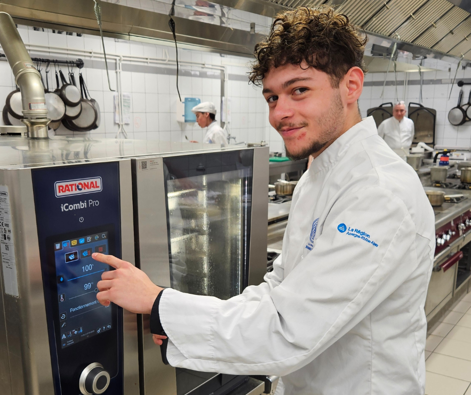 Axel Bernon, du lycée Jehanne de France du groupe La Favorite à Lyon